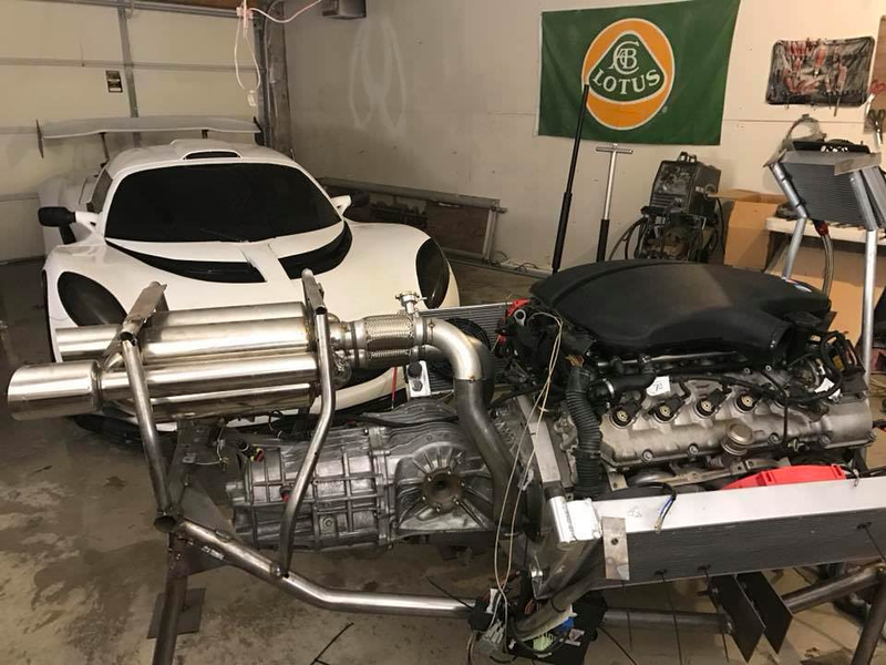 Illustration for article titled Praise All That Is Unholy: Here's A BMW V10 Swapped Into A Lotus Elise
